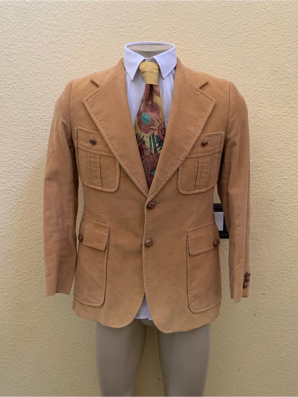 VTG Roos Atkins Men’s Size 38S Tan Color Corduroy Single Breasted Blazer